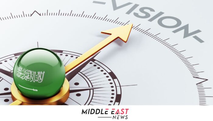 Arabia Saudita, dieci anni di Vision 2030: occupazione ai massimi, turismo in forte crescita e più spazio alle donne nell’economia